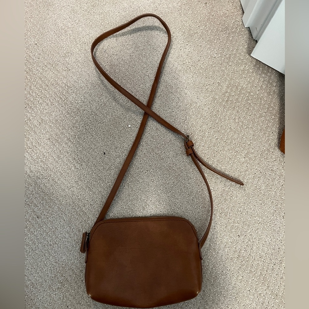 Small crossbody